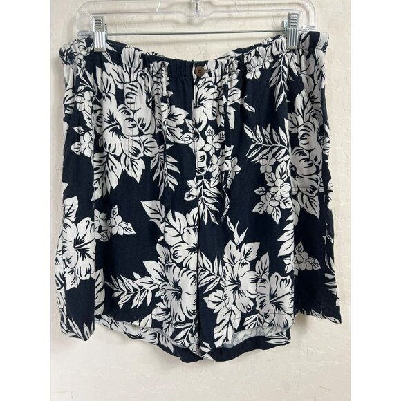 Ms. Lee Hawaiian Print Loose Fit Button Front Elastic Waist Zipper Shorts 7" Ins - Picture 1 of 8